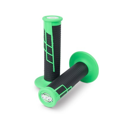 Paire de poignées PRO TAPER CLAMP ON (Barillet inclus) Paire de poignées PRO TAPER CLAMP ON (Barillet inclus)