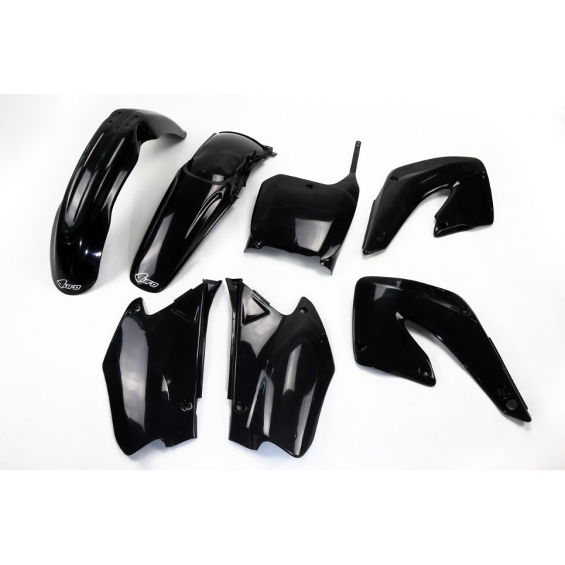 Kit plastiques UFO 125 CR / 250 CR 2000 à 2001 Noir Kit plastiques UFO 125 CR / 250 CR 2000 à 2001 Noir